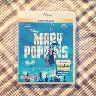 Mary poppins.